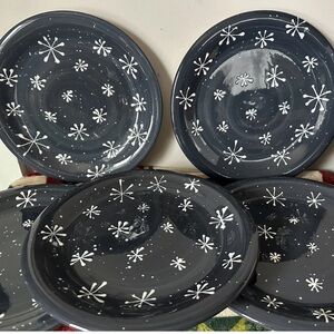 Susan Widgets snowflake plate FIVE Certified  Twilight Holiday Christmas Dinner
